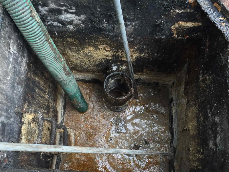 石湫隔油池清理